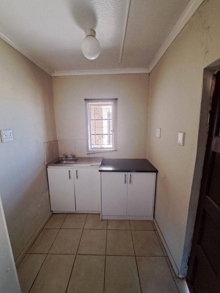 5 Bedroom Property for Sale in Ezibeleni Eastern Cape